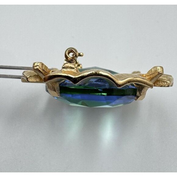 Vintage Large Gold ToBlue Green Faceted Glass Rhineston Brooch Signed STAR - Picture 5 of 7